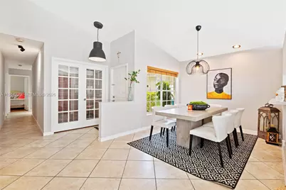955 Azure Ln, Weston, FL 33326 - Photo 8