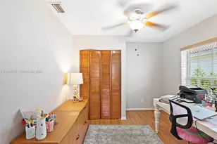 955 Azure Ln, Weston, FL 33326 - Photo 16