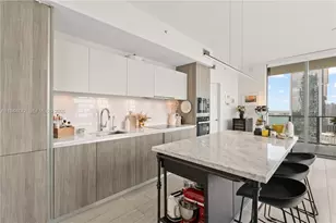 2900 NE 7th Ave, Miami, FL 33137 - Photo 6