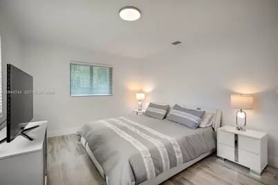 70 NW 47th Ter, Miami, FL 33127 - Photo 20