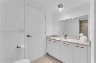 3250 NE 1st Ave, Miami, FL 33137 - Photo 16