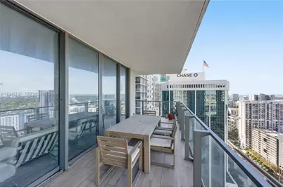 88 SW 7th St #2302, Miami, FL 33130 - Photo 22