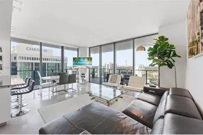 88 SW 7th St #2302, Miami, FL 33130 - Photo 6