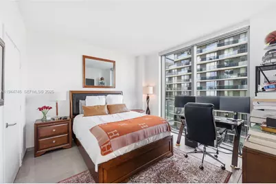 88 SW 7th St #2302, Miami, FL 33130 - Photo 16