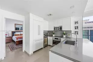 88 SW 7th St, Miami, FL 33130 - Photo 10