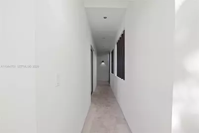 3187 SW 23rd St #B, Miami, FL 33145 - Photo 32