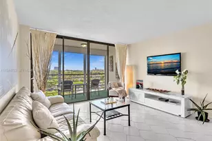 20400 W Country Club Dr, Aventura, FL 33180 - Photo 1