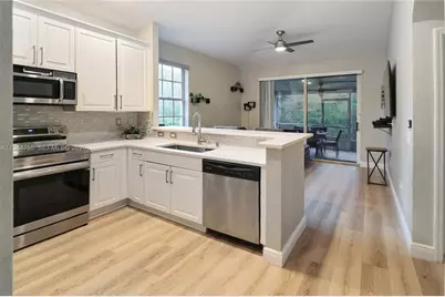 1706 NW 78th Way, Pembroke Pines, FL 33024 - Photo 12