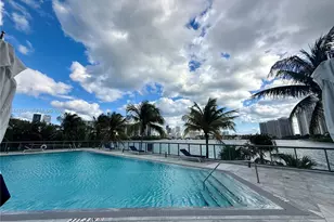 3300 NE 188th St, Aventura, FL 33180 - Photo 24