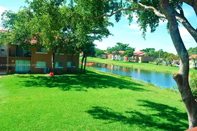 1141 Lake Victoria Dr #E, West Palm Beach, FL 33411 - Photo 26