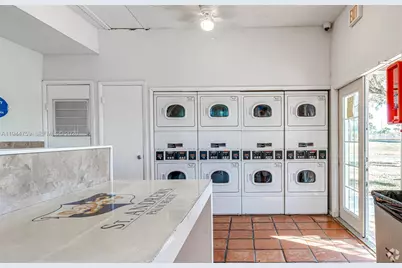 1141 Lake Victoria Dr #E, West Palm Beach, FL 33411 - Photo 22