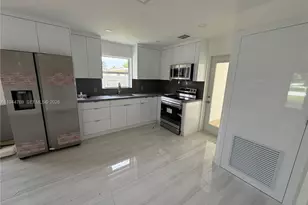 18333 SW 296th St, Homestead, FL 33030 - Photo 4