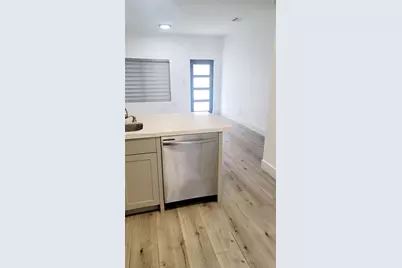 3192 NW 61st St #0, Miami, FL 33142 - Photo 6