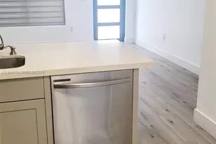 3192 NW 61st St, Miami, FL 33142 - Photo 6