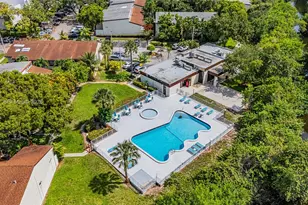 19432 NE 26th Ave, Miami, FL 33180 - Photo 38