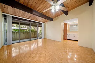 19432 NE 26th Ave, Miami, FL 33180 - Photo 28