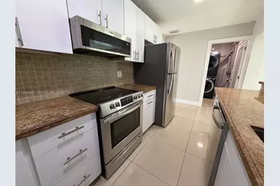 9920 Jamaica Dr, Cutler Bay, FL 33189 - Photo 38