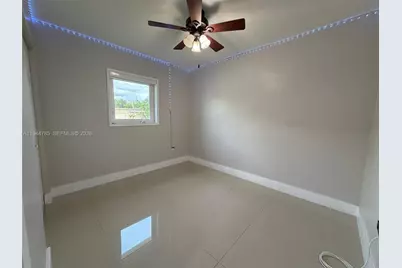 9920 Jamaica Dr, Cutler Bay, FL 33189 - Photo 8