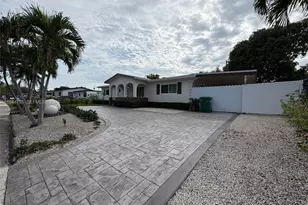 9920 Jamaica Dr, Cutler Bay, FL 33189 - Photo 56