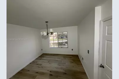 [Address not provided], West Palm Beach, FL 33409 - Photo 12