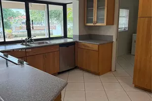 5940 SW 18th St, Plantation, FL 33317 - Photo 8