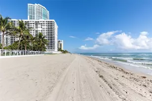 3001 S Ocean Dr, Hollywood, FL 33019 - Photo 18
