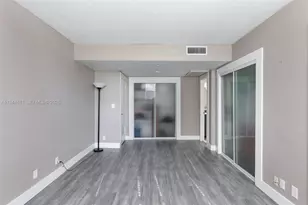 3001 S Ocean Dr, Hollywood, FL 33019 - Photo 6