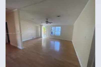 19800 SW 180th Ave Unit 394, Miami, FL 33187 - Photo 8