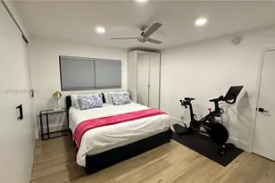 1451 N 12th Ct, Hollywood, FL 33019 - Photo 6