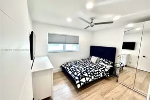 1451 N 12th Ct, Hollywood, FL 33019 - Photo 8