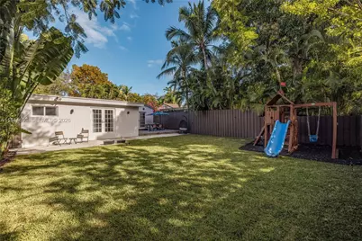624 NE 71st St, Miami, FL 33138 - Photo 50