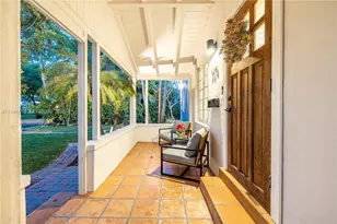 624 NE 71st St, Miami, FL 33138 - Photo 12