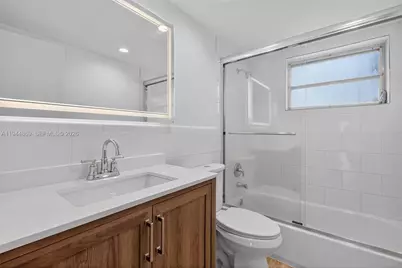 1334 Euclid Ave #10, Miami Beach, FL 33139 - Photo 14