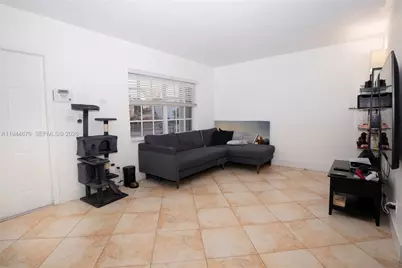 111 SW 31st Ct, Miami, FL 33135 - Photo 2