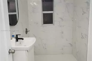 111 SW 31st Ct, Miami, FL 33135 - Photo 14