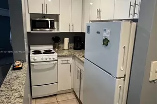 865 Collins Ave, Miami Beach, FL 33139 - Photo 10