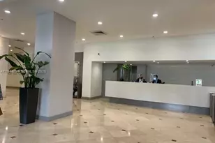 100 Lincoln Rd, Miami Beach, FL 33139 - Photo 16