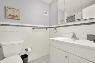 3505 S Ocean Dr, Hollywood, FL 33019 - Photo 16