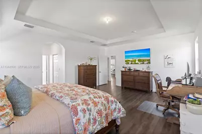 3573 W 93rd Pl, Hialeah, FL 33018 - Photo 26