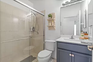 3573 W 93rd Pl, Hialeah, FL 33018 - Photo 12