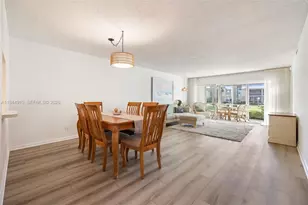 401 Charlemagne Blvd, Naples, FL 34112 - Photo 10