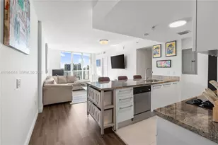 185 SW 7th St, Miami, FL 33130 - Photo 6