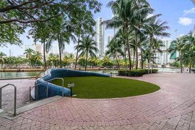 185 SW 7th St #2702, Miami, FL 33130 - Photo 64