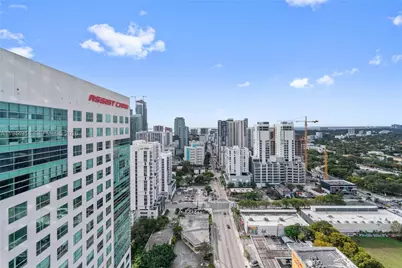 185 SW 7th St #2702, Miami, FL 33130 - Photo 28