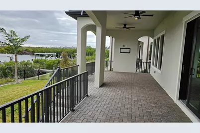 1112 Seagrape Dr, Other City - In The State Of Florida, FL 33570 - Photo 14