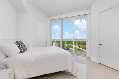 16001 Collins Ave #2704, Sunny Isles Beach, FL 33160 - Photo 32