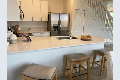 655 SE 13 St, Homestead, FL 33034 - Photo 10