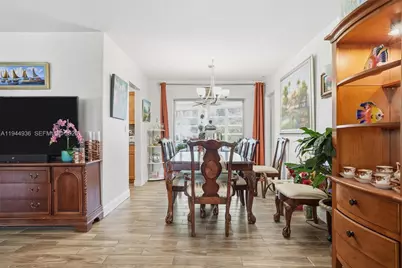 9417 NW 70th Pl, Tamarac, FL 33321 - Photo 12