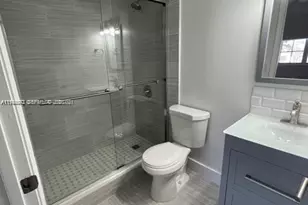 35 Simonton Cir, Weston, FL 33326 - Photo 12