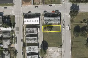 1646 NW 1st Ct, Miami, FL 33136 - Photo 1